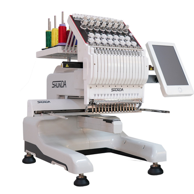 Einzelne Kopf heiße computergesteuerte Stickmaschine Mini Familys Stickmaschine für Verkauf